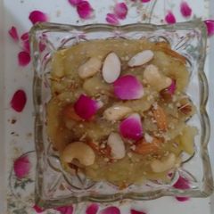 A picture of #Apple Halwa.