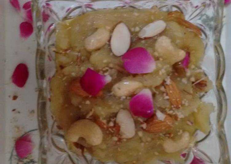 Step-by-Step Guide to Make Perfect #Apple Halwa