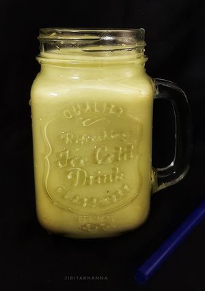 A picture of Avocado Milkshake.