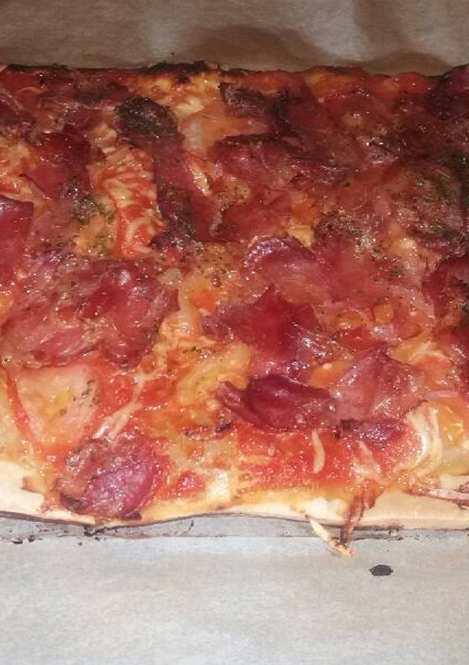 Una foto de Coca de jamón