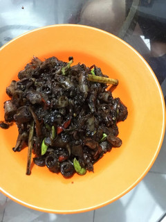 Foto resep Cumi tinta pedas + pete