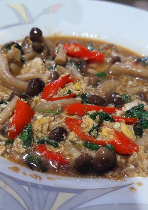 Foto resep Cah Jamur Telur