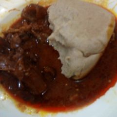 A picture of Tuwon alkama da ogbono soup.