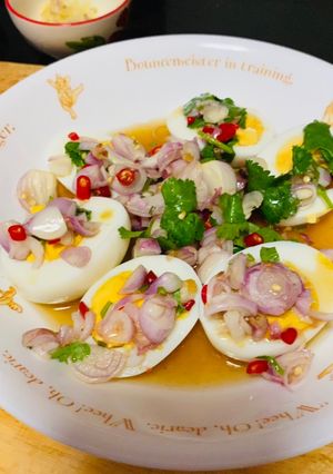 รูปของ ยำไข่ต้ม🥚