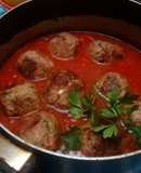 Albóndigas con sorpresa (un dadito de queso)