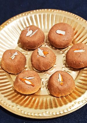 A picture of Chocolate peda.