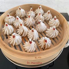 A picture of Steamed Bird Shaped Dumplings.