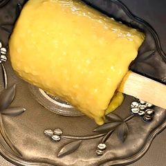 A picture of Mango Kulfi.