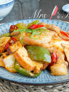 【簡易家常菜】回鍋肉 的食譜成品照片