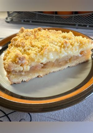 Almás-vaníliás morzsasüti recept fotója