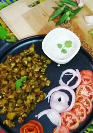 A picture of Achari Tawa bhindi.