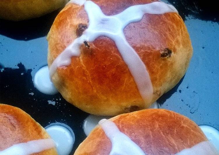 Easiest Way to Prepare Appetizing Hot Cross Buns