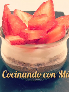 Una foto de Tarta de Queso y Fruta Fresca