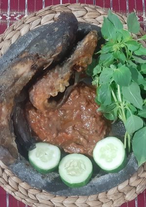 Foto resep Pecel Lele Sambal Terasi