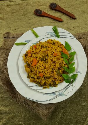 A picture of Vegetable poha.