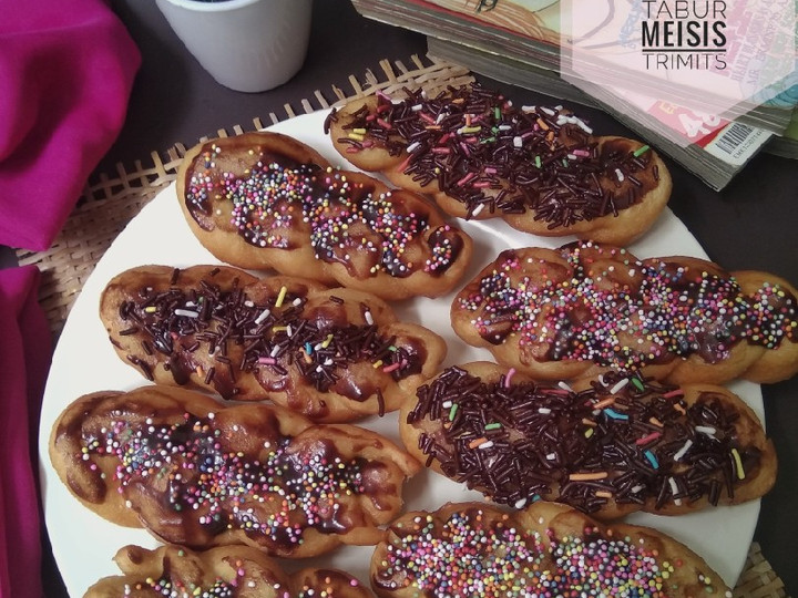 Resep Donat Kepang Tabur Meisis Trimits (eggless) yang Enak