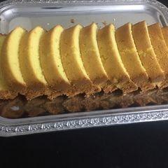 A picture of Lemon tea cake.