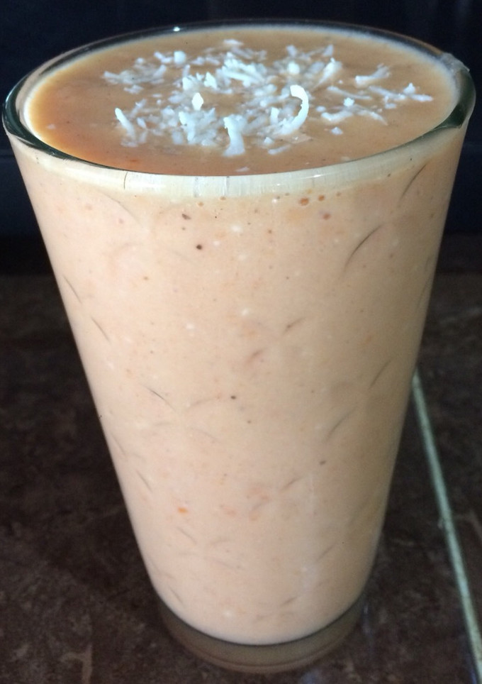 Una foto de Smoothie de papaya-coco