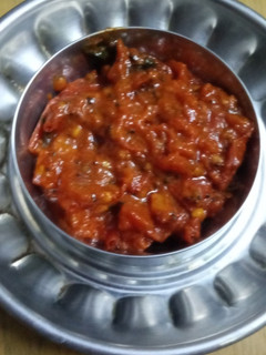 காரசார தக்காளி தொக்கு (Thakkaali thokku recipe in tamil) செய்முறை முக்கிய புகைப்படம்