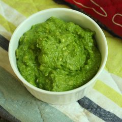 A picture of Basil and Mint Pesto.