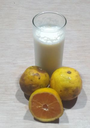 Una foto de Licuado de naranja