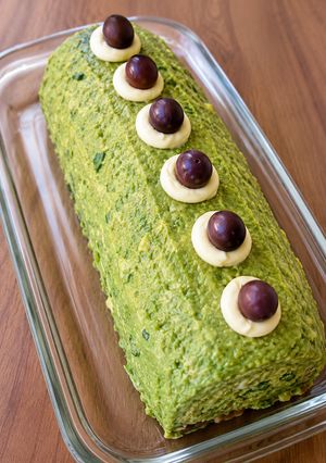 Una foto de Pionono Relleno con Mayonesa de Palta 🥑