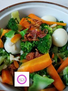 Foto resep Tumis Brokoli Telur Puyuh