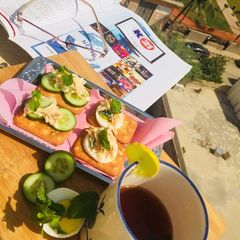 A picture of Mint and lime tea.