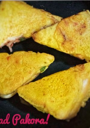 A picture of Bread Pakora!.
