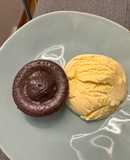 Petit Gateau de Chocolate