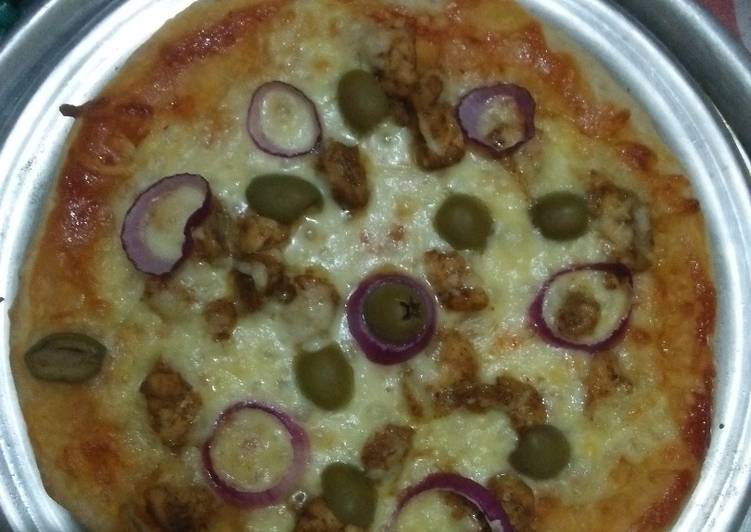Simple Way to Prepare Favorite Chicken tikka pizza