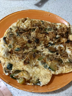 Una foto de Tortilla de calabacín con claras