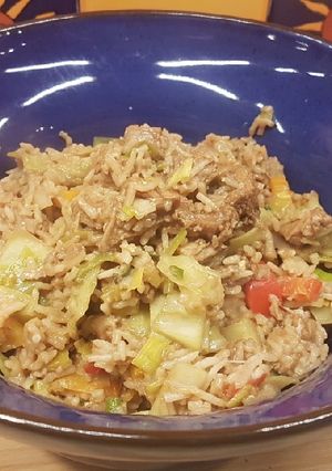 Una foto de Arroz frito súper rápido