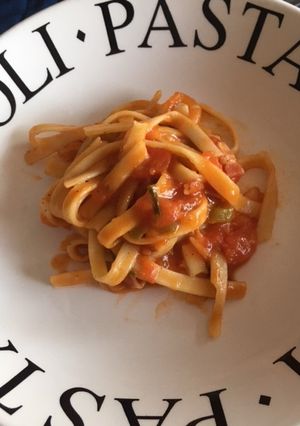 Una foto de Fetuccini amatriciana