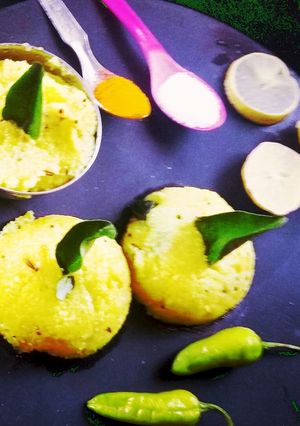 A picture of Lemon upma.