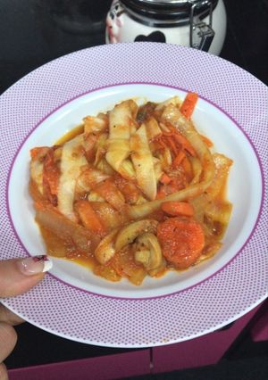 Una foto de Espaguettis de calabacín y zanahorias