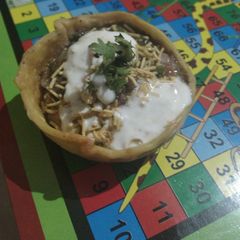 A picture of Chatpati aalo tikki katori chaat.