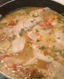 Pescado hervido bien sazonado.ॐ