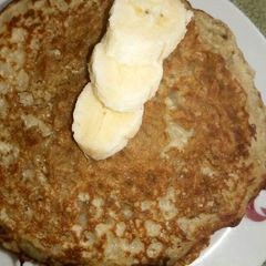 A picture of Banana oatmeal pancakes.