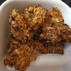 A picture of My Chicken in Cornflakes and mixed Seeds 🐔.