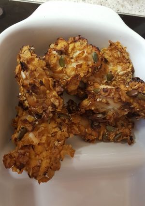 A picture of My Chicken in Cornflakes and mixed Seeds 🐔.