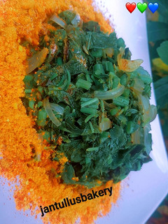 A picture of Steam spinach local salad.