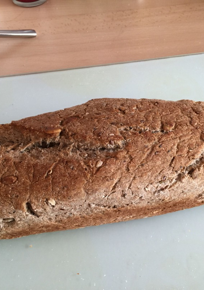 Una foto de Pan integral multigrano