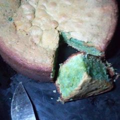 A picture of Vanilla Sponge cake.