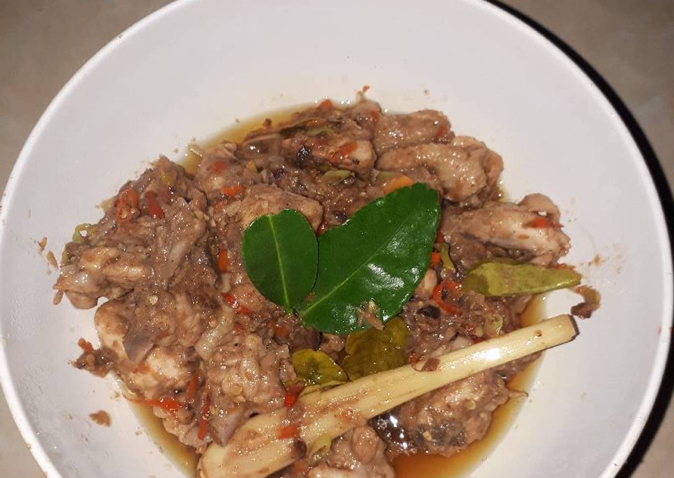 Bagaimana Membuat Rica rica ayam yang Menggugah Selera