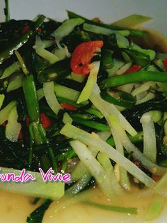 Foto resep Oseng Kangkung Labu siam