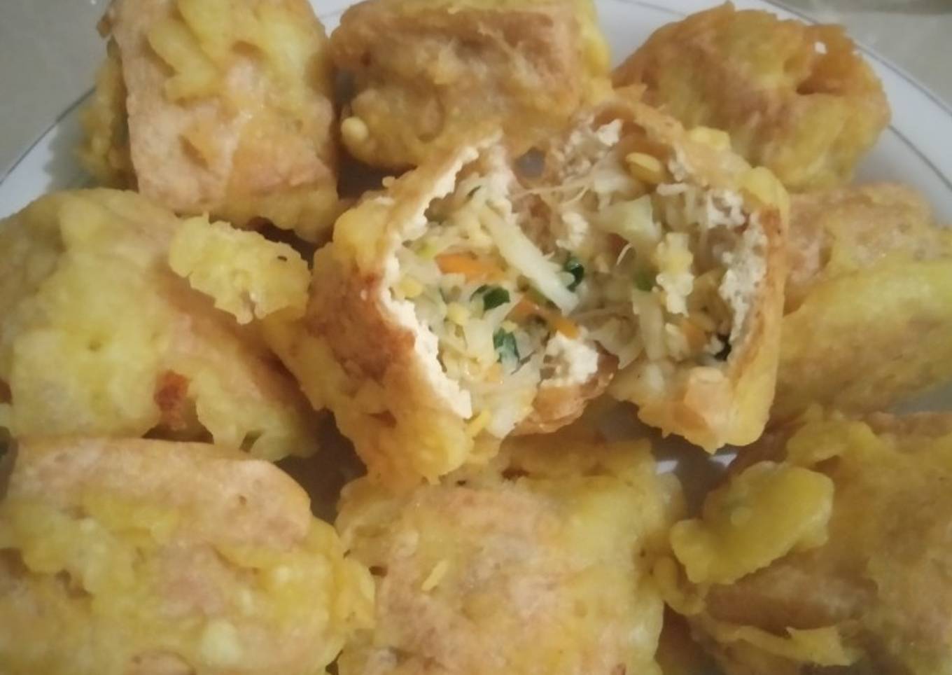 Tahu isi sayur lezat dan renyah