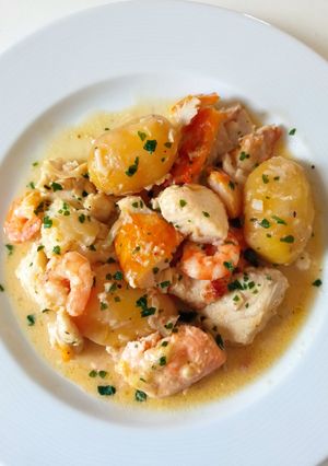 Une photo de Navarin de la mer au champagne