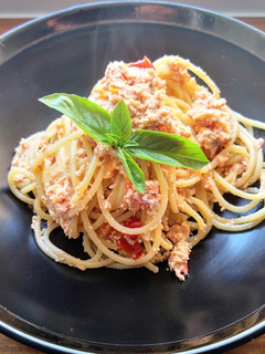 Foto di Spaghetti pomodorini ricotta e tonno