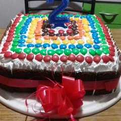 A picture of Torta de cumpleaños.